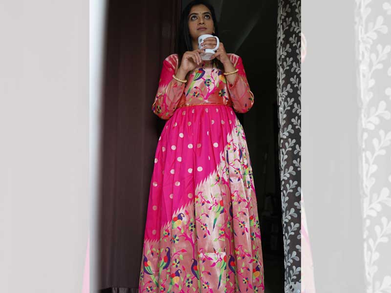 Pin by Sanmita Kulkarni on Paithani dress | Handloom fashion, Stylish party  dresses, Draping fashion